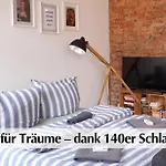 Helles Altbau-Loft Mit Kingsize Bett, Smart-Tv, Etc